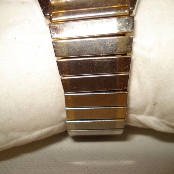 VERY NICE MEN'S DAKOTA DRESS WATCH DEEP BLUE ELASTIC BAND DAY DATE - Picture 3 of 4